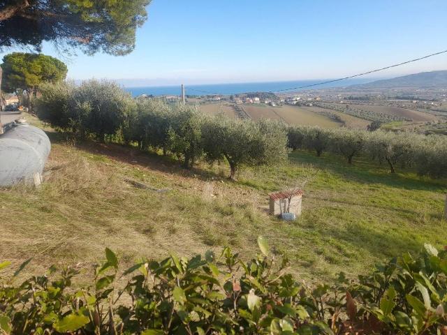Villa in vendita a Roseto degli Abruzzi TE