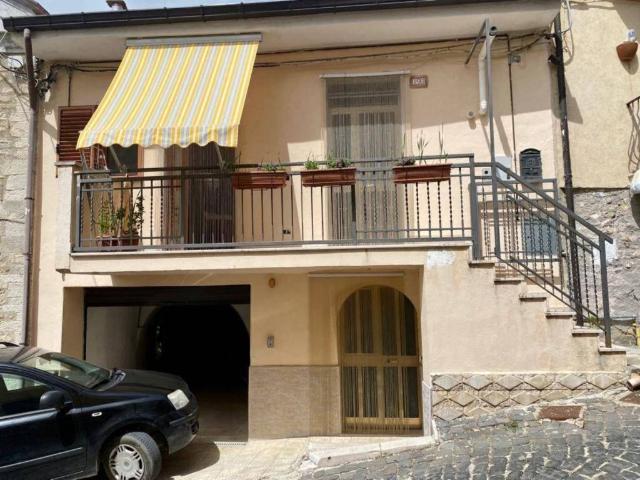 Villa in vendita a Roseto Valfortore FG