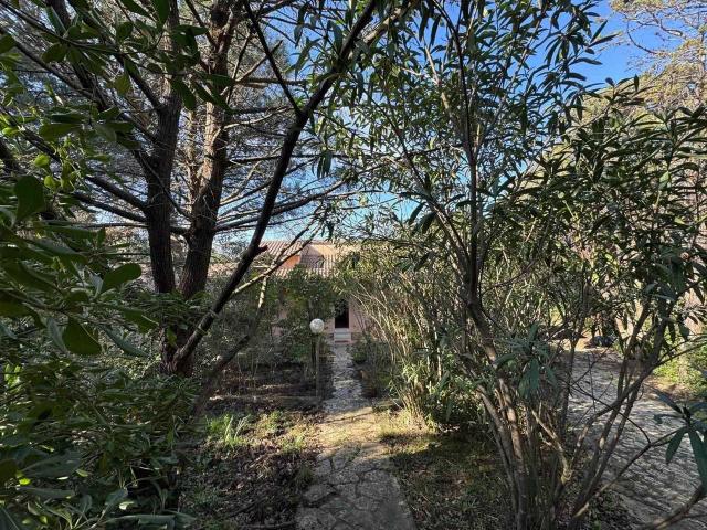 Villa in vendita a Rosignano Marittimo