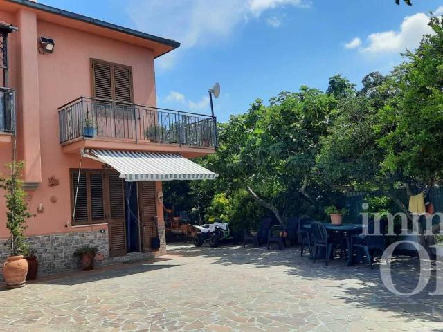 Villa in vendita a Rosignano Marittimo LI
