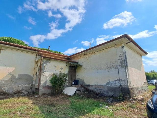 Villa in vendita a Rosignano Marittimo LI