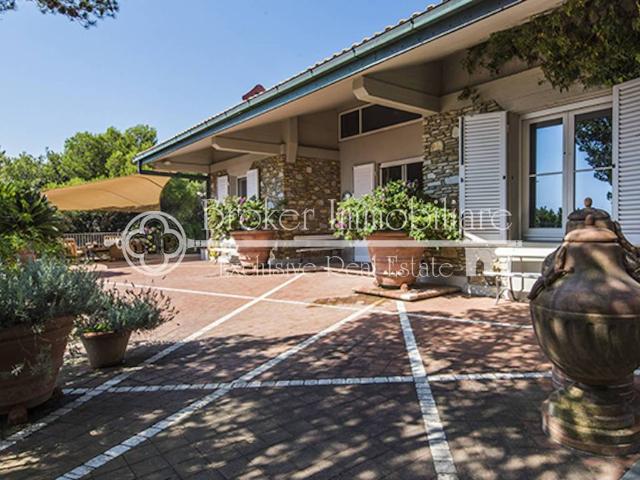Villa in vendita a Rosignano Marittimo LI