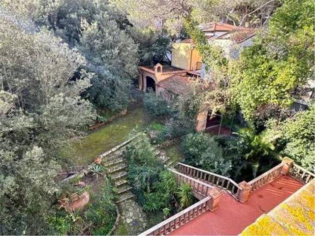 Villa in vendita a Rosignano Marittimo LI
