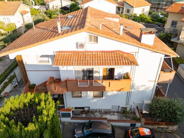 Villa in vendita a Rosignano Marittimo LI