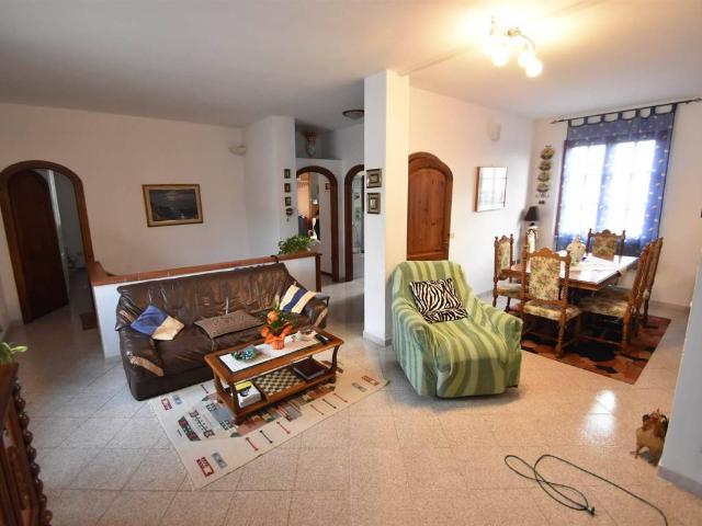 Villa in vendita a Rosignano Marittimo LI
