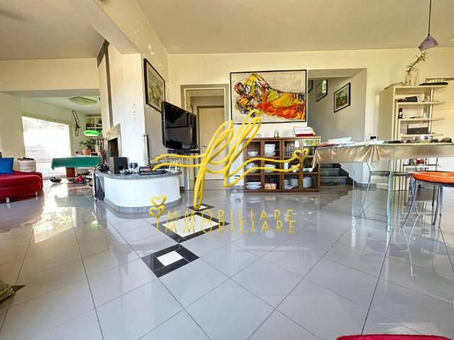 Villa in vendita a Rosignano Marittimo LI