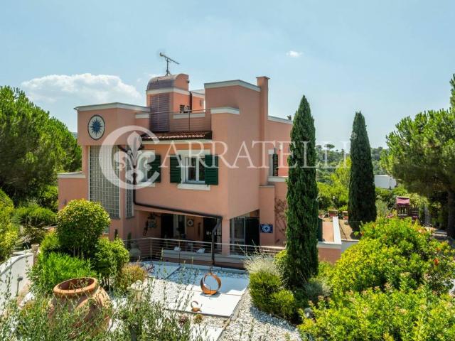 Villa in vendita a Rosignano Marittimo LI