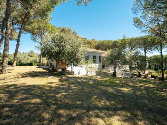 Villa in vendita a Rosignano Marittimo LI