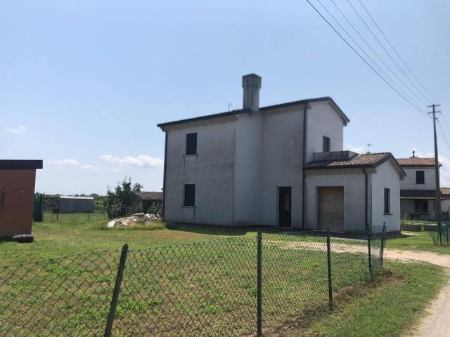 Villa in vendita a Rosolina RO