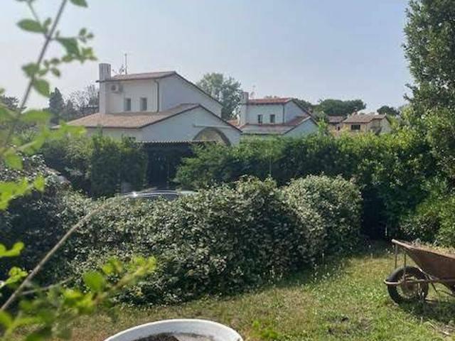 Villa in vendita a Rosolina RO