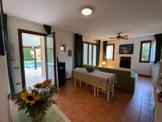 Villa in vendita a Rosolina RO