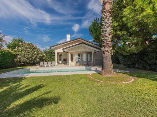 Villa in vendita a Rosolina RO
