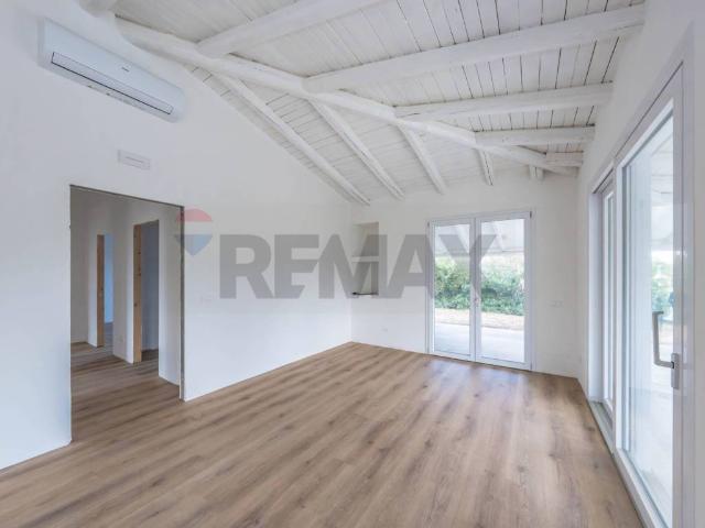 Villa in vendita a Rosolina RO