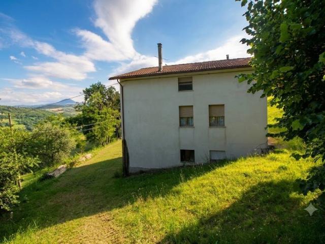 Villa in vendita a Rosora AN