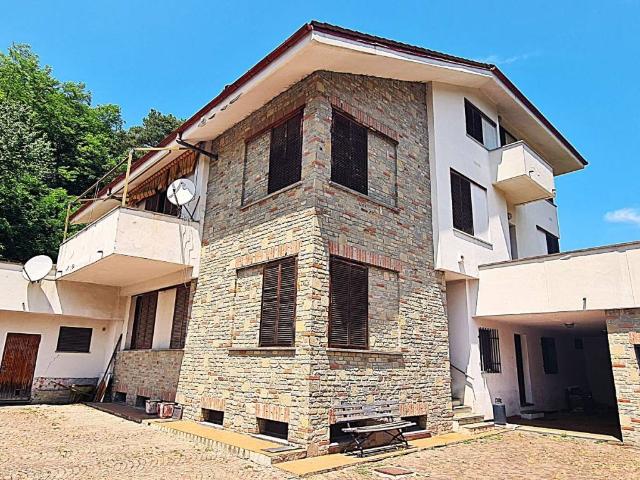Villa in vendita a Rossiglione GE