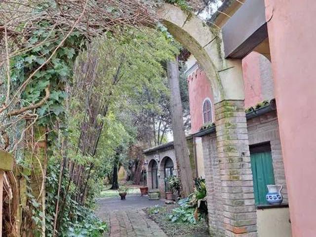 Villa in vendita a Ravenna RA