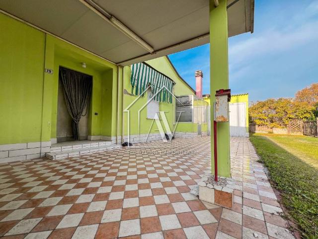 Villa in vendita a Ravenna RA