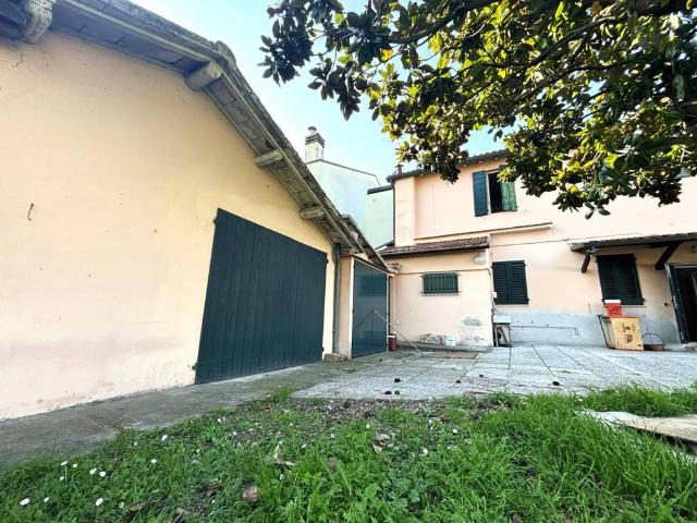 Villa in vendita a Ravenna RA