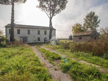 Villa in vendita a Ravenna RA