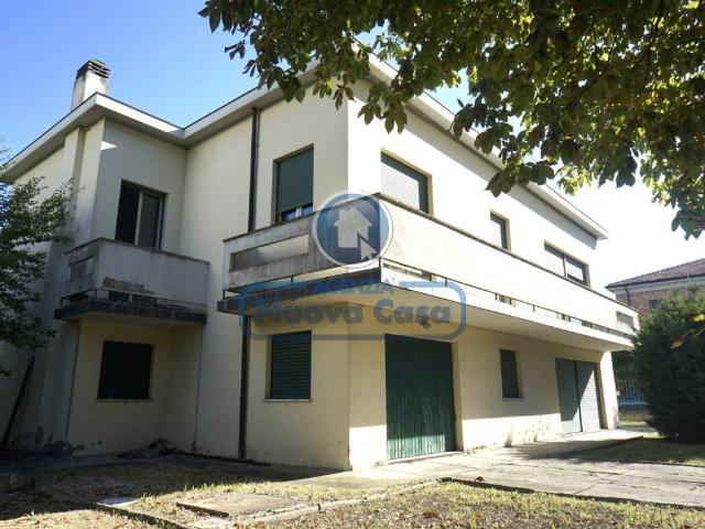 Villa in vendita a Ravenna RA