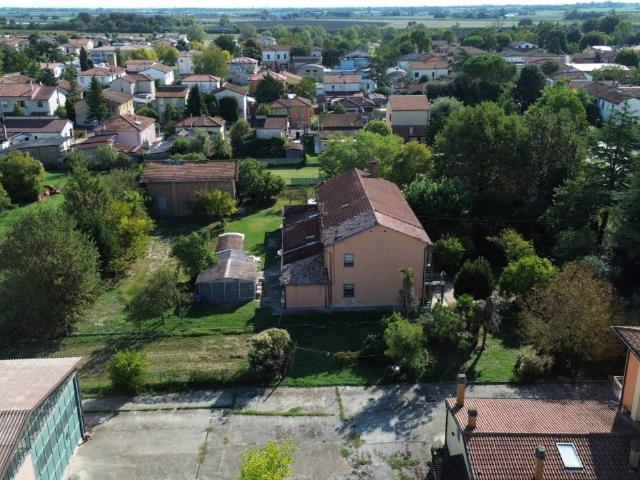 Villa in vendita a Ravenna RA