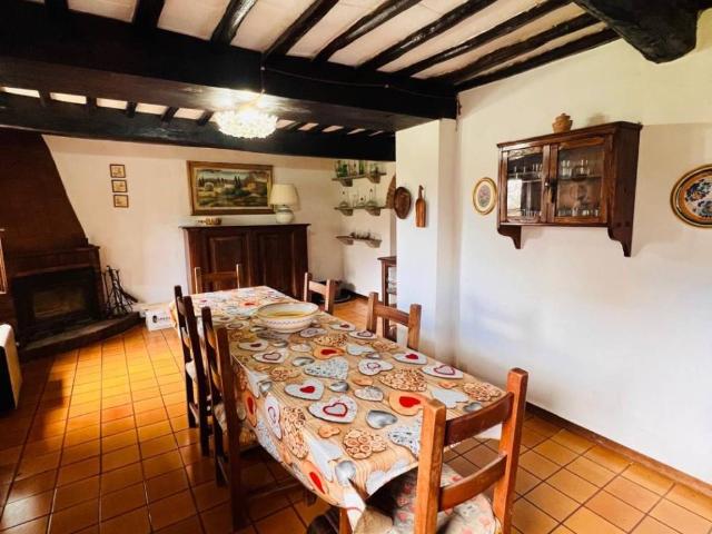 Villa in vendita a Radda in Chianti SI