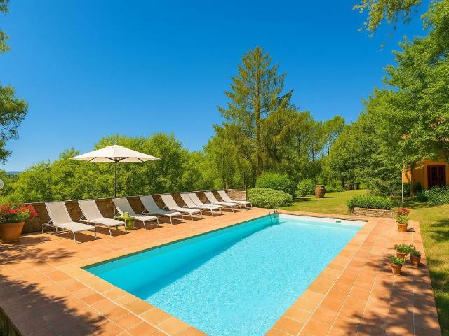 Villa in vendita a Radda in Chianti SI
