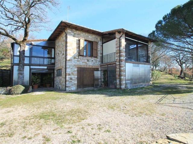 Villa in vendita a Radda in Chianti SI