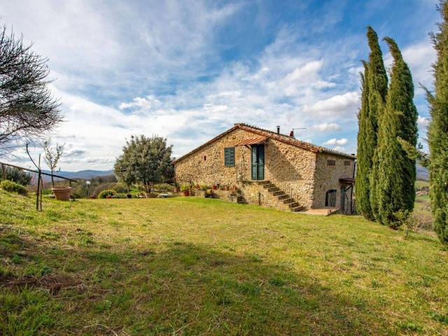 Villa in vendita a Radicondoli SI