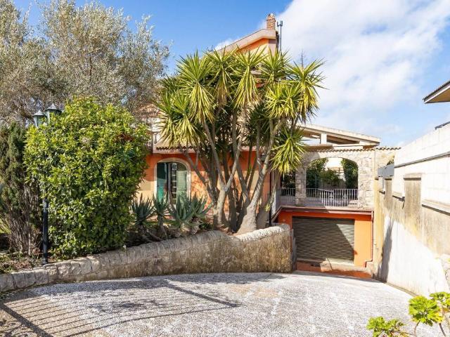 Villa in vendita a Ragusa RG