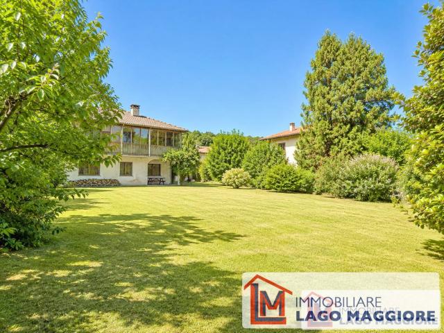 Villa in vendita a Ranco