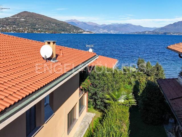 Villa in vendita a Ranco VA
