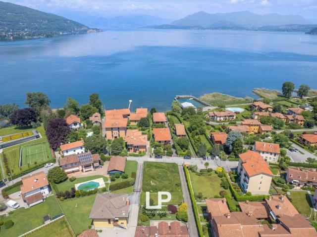 Villa in vendita a Ranco VA