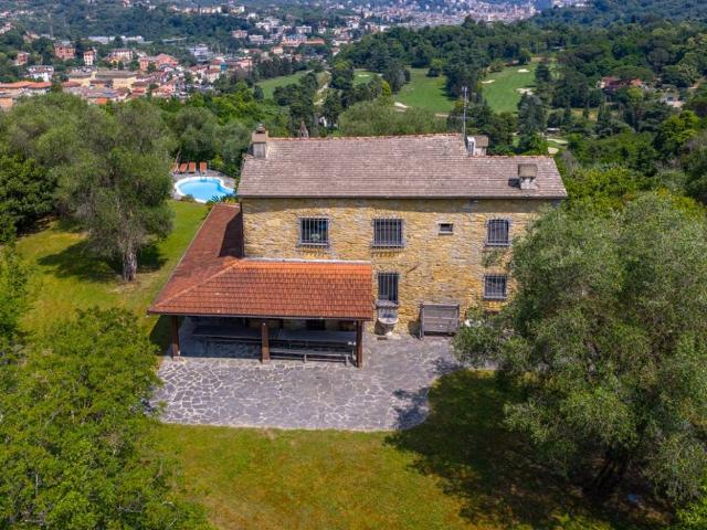 Villa in vendita a Rapallo GE