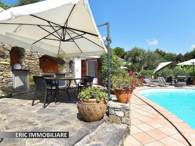 Villa in vendita a Rapallo GE