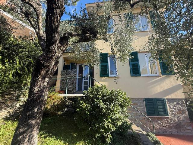 Villa in vendita a Rapallo GE
