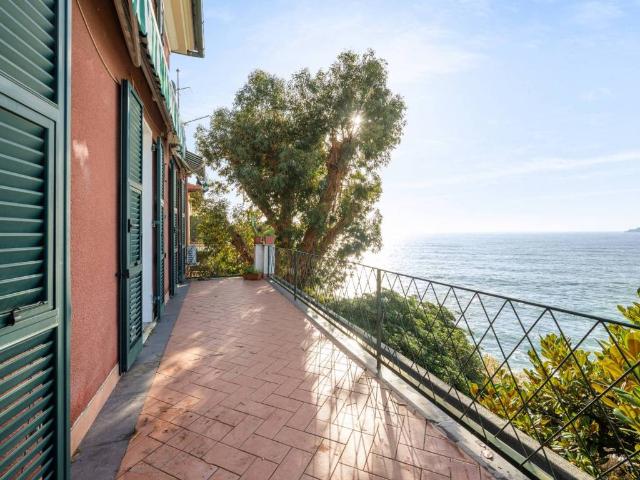 Villa in vendita a Rapallo GE