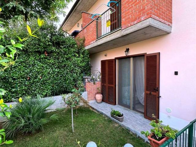 Villa in vendita a Retorbido PV