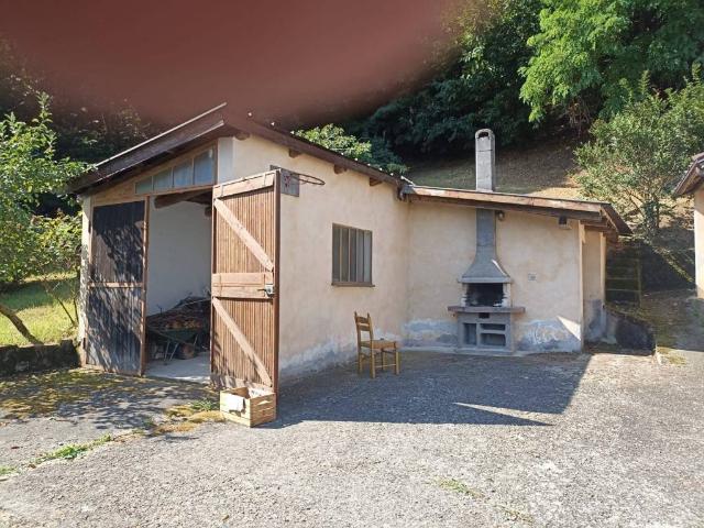Villa in vendita a Revello CN