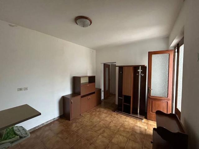 Villa in vendita a Revine Lago TV