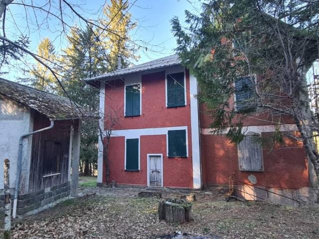 Villa in vendita a Rezzoaglio GE