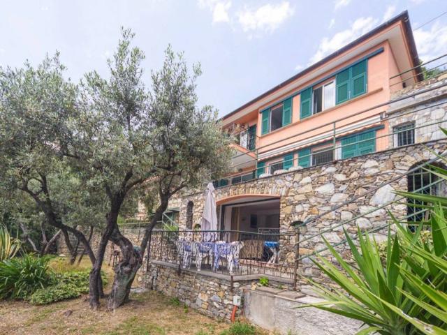 Villa in vendita a Recco GE
