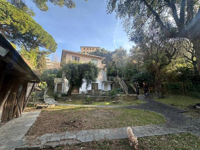 Villa in vendita a Recco GE