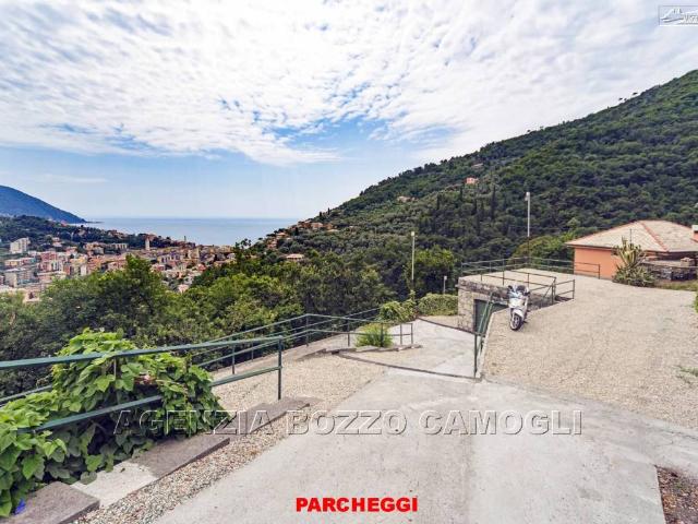 Villa in vendita a Recco GE