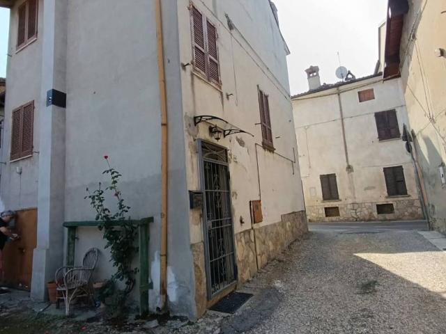 Villa in vendita a Redavalle PV