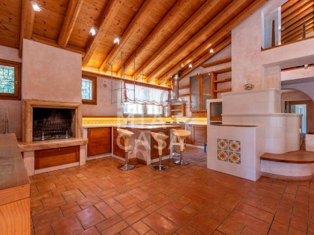 Villa in vendita a Refrontolo TV