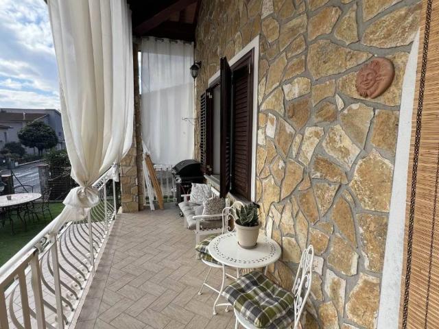 Villa in vendita a Reggello FI
