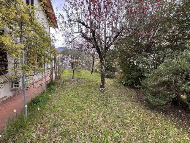 Villa in vendita a Reggello FI