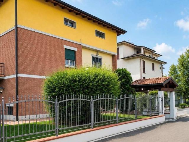 Villa in vendita a Reggio nell'Emilia