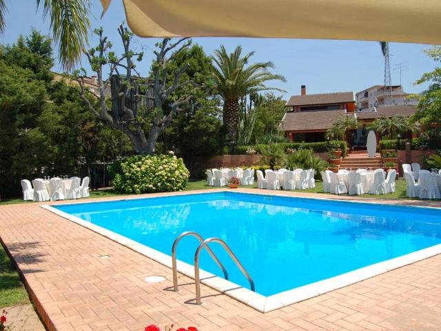 Villa in vendita a Reggio Calabria RC